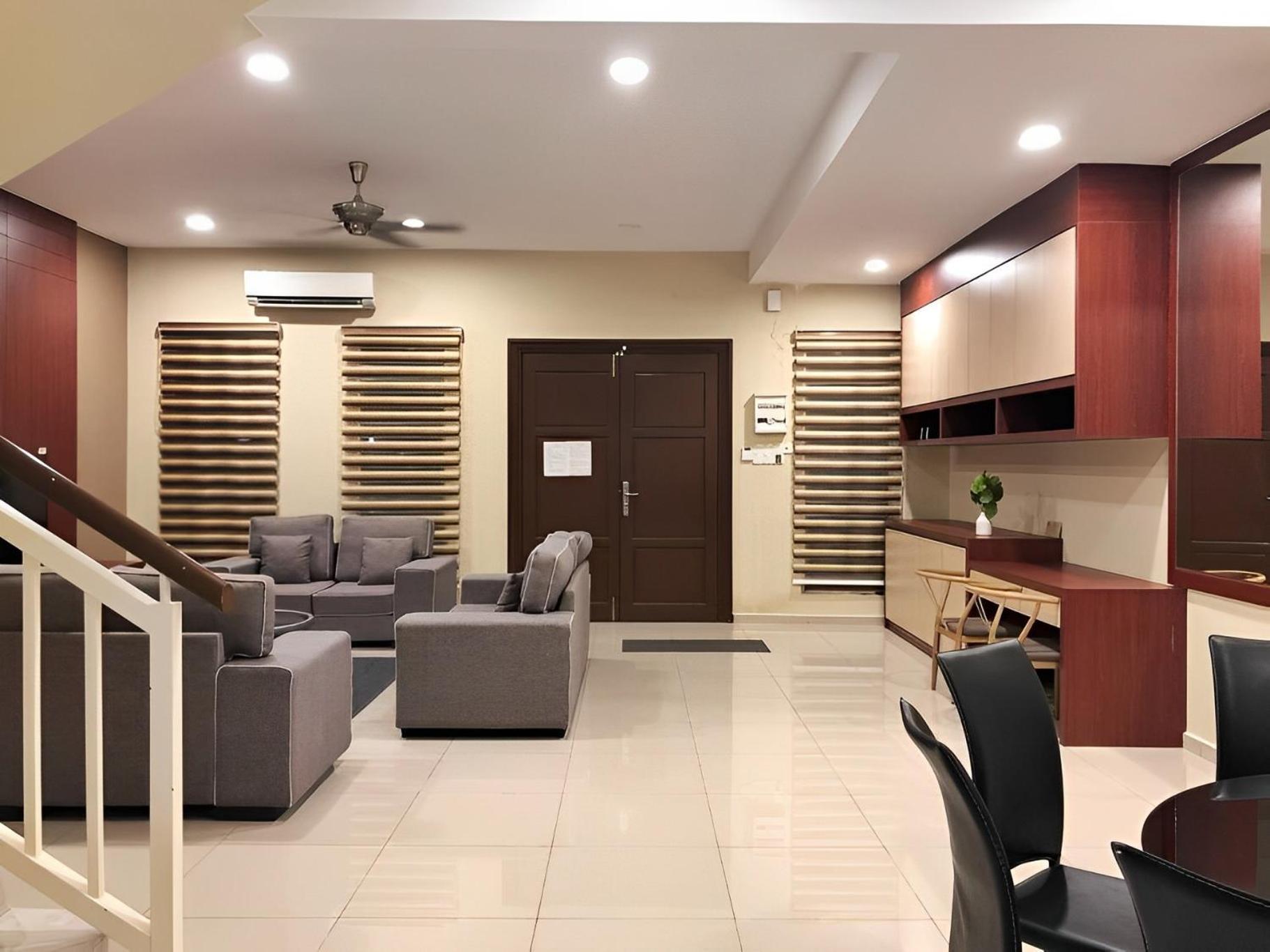 Holiday home Center Town House By 360home *