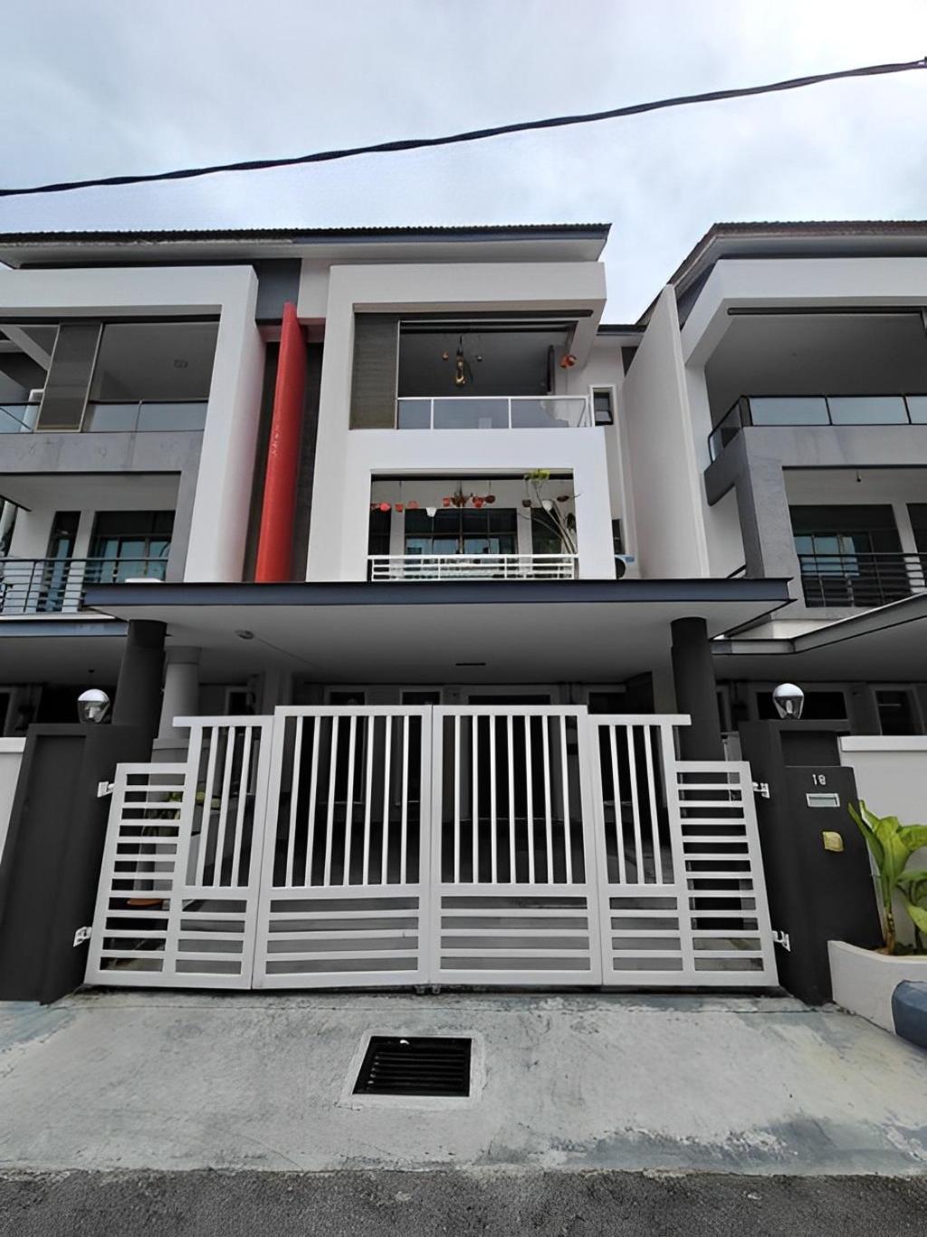Holiday home Center Town House By 360home
