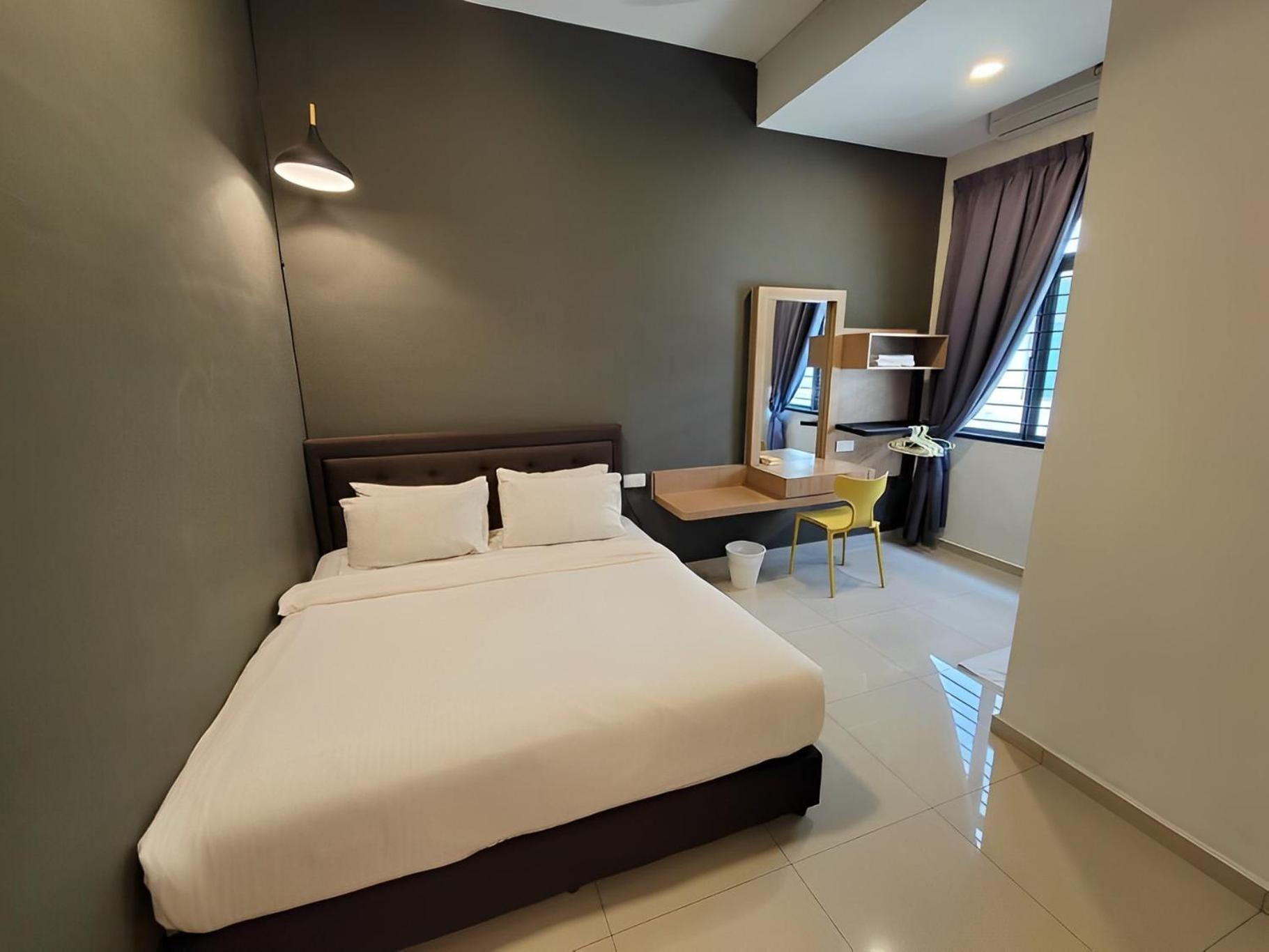 Center Town House By 360home * Malacca